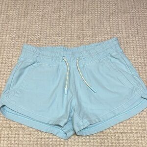 Girls Athelta Girl adorable shorts!